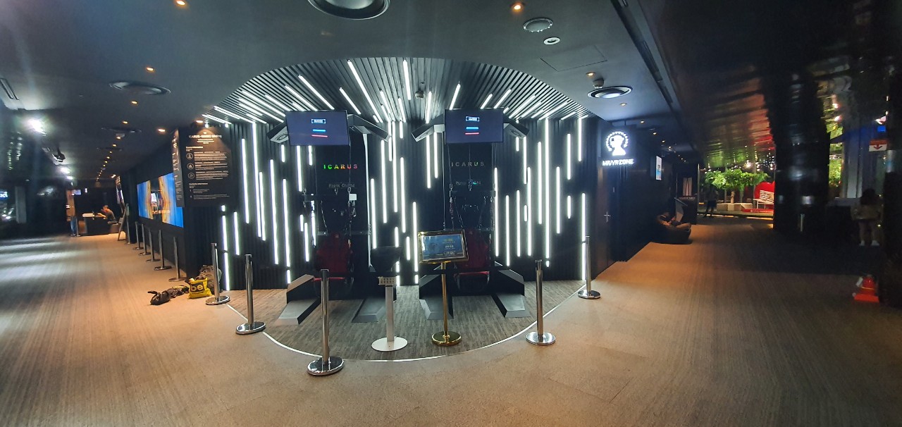 LOTTE CENTER 65F Gamming Zone